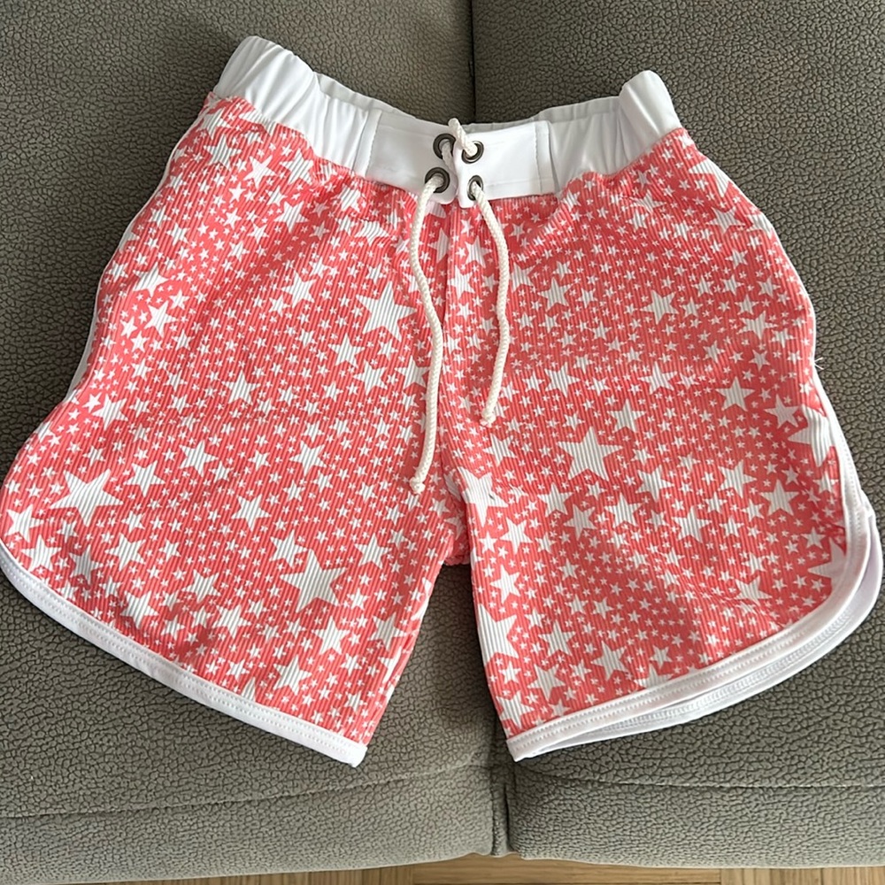 Lainsnow boys coral stars swim trunks. BRAND NEW never worn! Size 8/9
